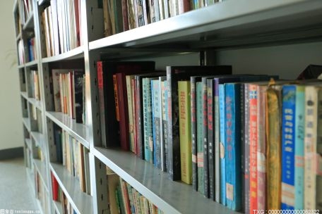 藏书超5000册 广州地铁番禺广场站迷你图书馆来了